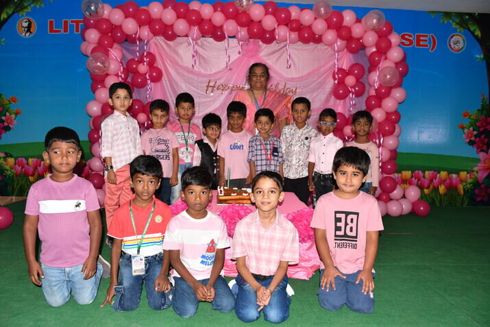 LFPS - GROUP BIRTHDAY